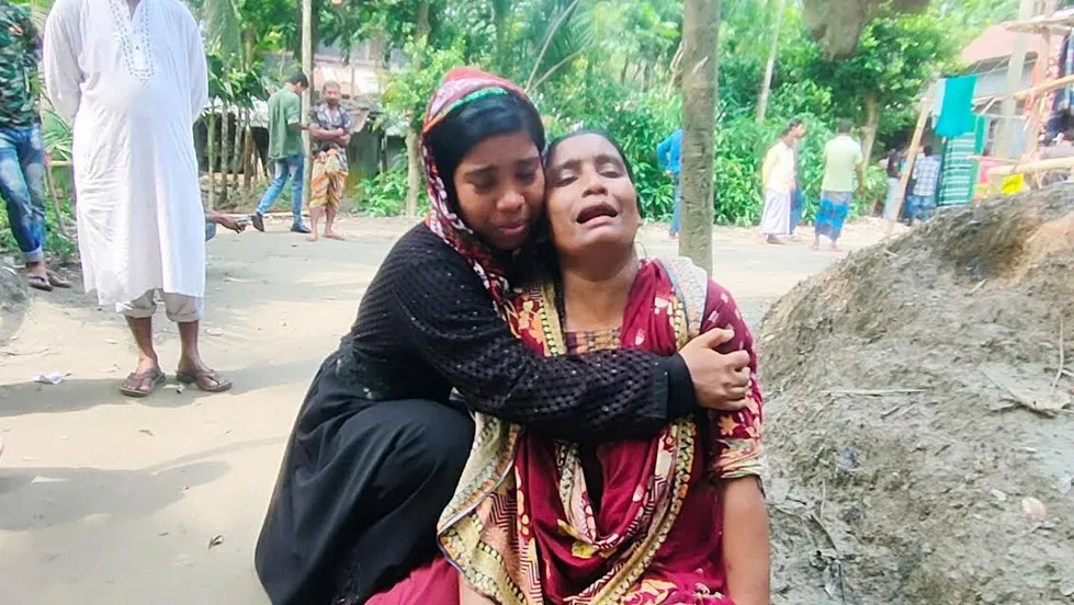 পিরোজপুরে শ্বশুরবাড়ি থেকে যুবকের লাশ উদ্ধার, পরিবারের দাবি হত্যাকাণ্ড